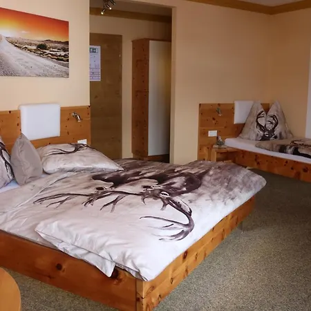 Zirben Diamant & Dogs Pensión Obdach