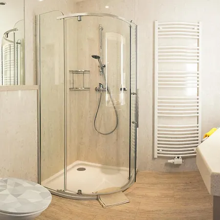 Zirben Diamant & Dogs 3*