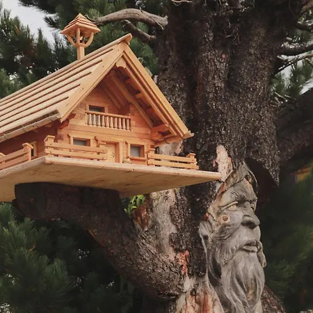 Zirben Diamant & Dogs 3*