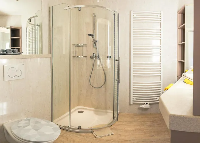 Zirben Diamant & Dogs 3*