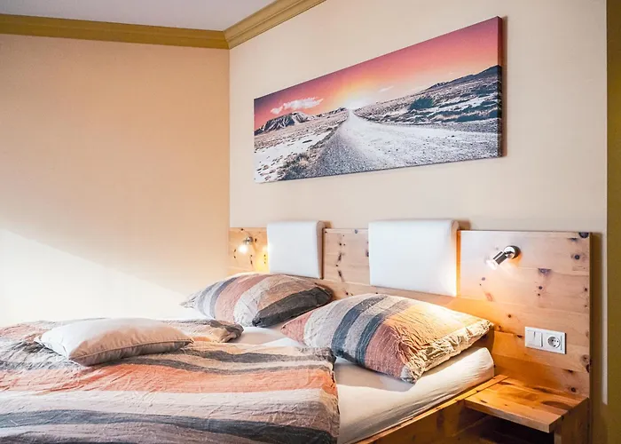 Zirben Diamant & Dogs 3*